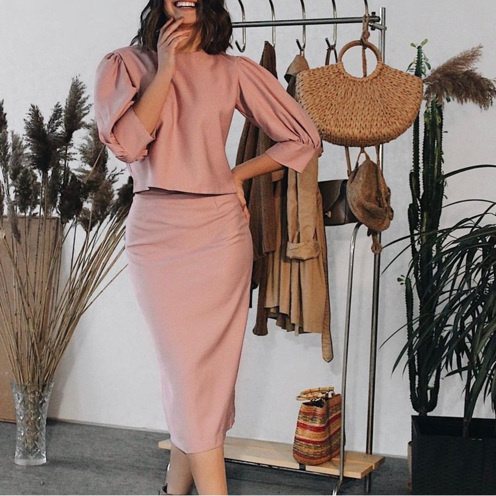 Beautiful Top+Skirt Set